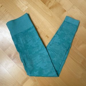 Gymshark Blue/Green Camo Seamless Leggings